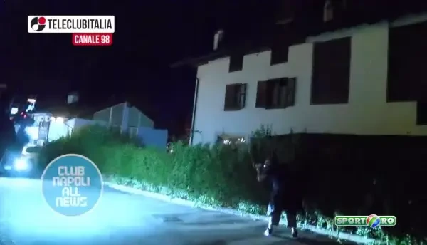 Imagini SENZATIONALE! Chiriches, haituit noaptea trecuta de presa italiana! Fundasul roman a ajuns la Napoli! VIDEO