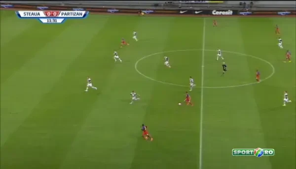 Hamroun, aproape de gol dupa centrarea lui Tade