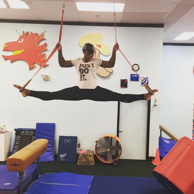 Yoga like a boss :) Ipostaza uimitoare in care a fost surprinsa Serena Williams la cateva zile dupa ce au aparut imaginile cu Simona in Singapore_1