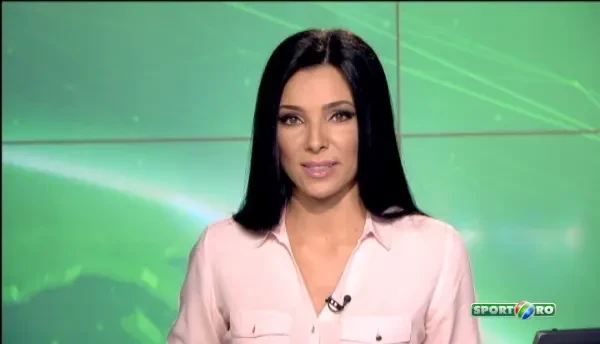 Aproape sa isi rupa gatul: o gimnasta, salvata in ultima clipa de antrenor! Prindere de 10 pentru o aterizare de ZERO VIDEO