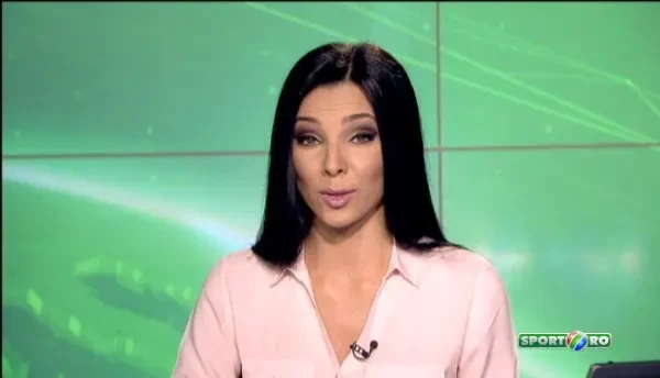 Un american vrea sa bata recordul la flotari... cu iubita si cu cainele in spate :)