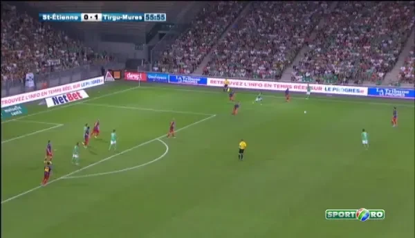 Bara Hamouma, la prima atingere de minge!