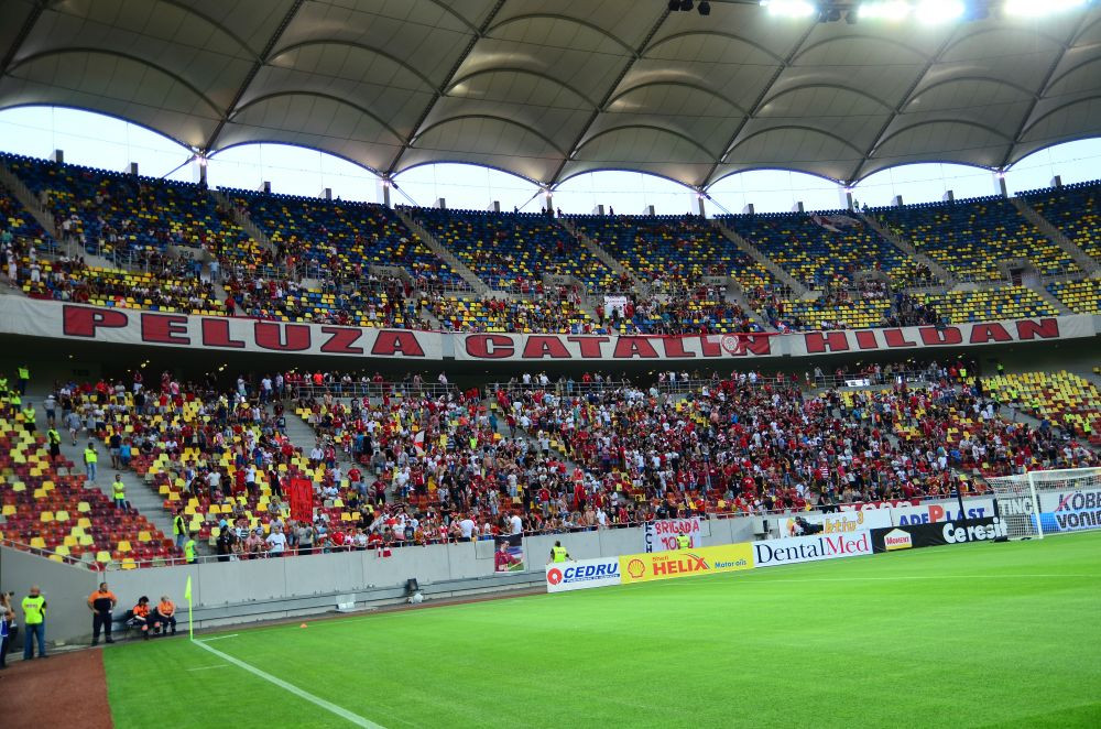 Un derby aprins doar in tribune! Cum s-a vazut Steaua - Dinamo de pe stadion: cainii nu mai castiga pe teren, dar fac legea in peluza! Galerie FOTO