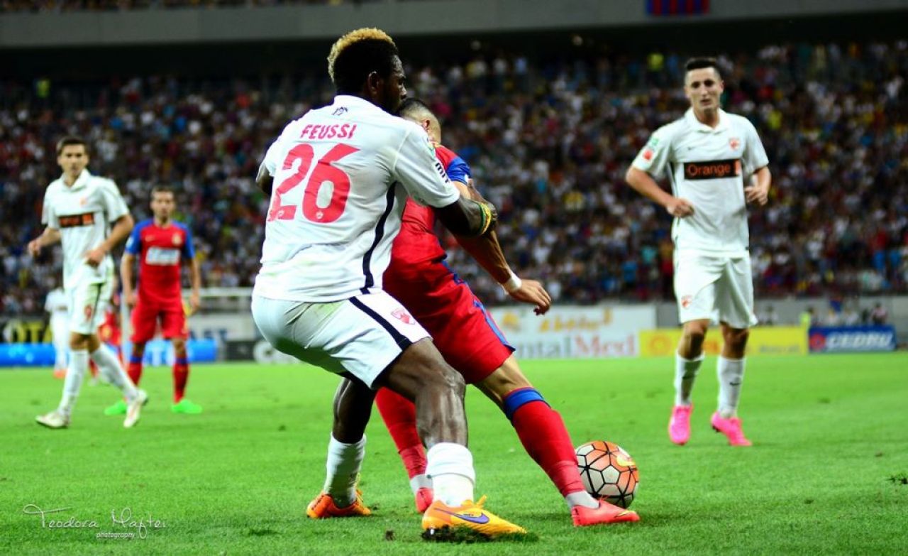 Un derby aprins doar in tribune! Cum s-a vazut Steaua - Dinamo de pe stadion: