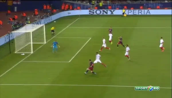 Rafinha a fost aproape de dubla, dar trimite cu capul in bara