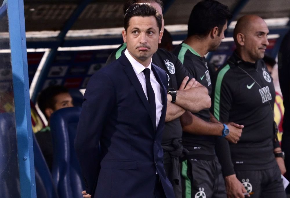 Cartonas galben pentru Radoi! Directorul sportiv din acte, vinovat pentru gafa jenanta care l-a trimis pe Muniru in tribune. Cum a incercat Steaua sa mascheze problema