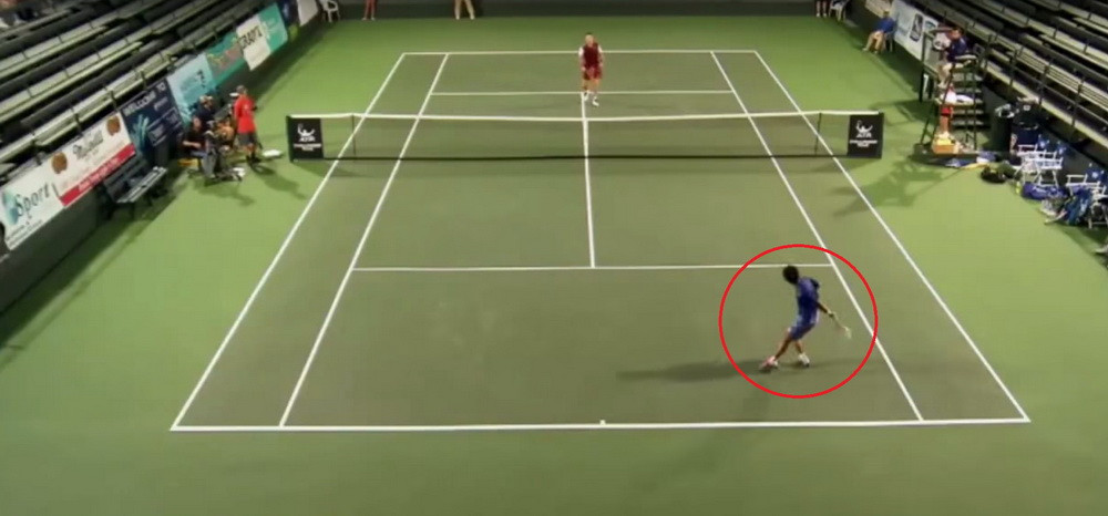 MAGIC! Aceasta este una dintre cele mai frumoase lovituri reusite in tenis! Si comentatorul a ramas masca: Oh no! Come on!