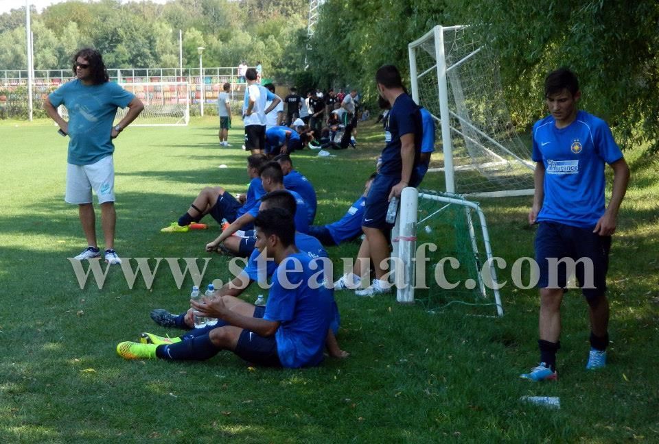 Becali l-a cerut, Radoi l-a interzis: Tucudean, in continuare out, Stanciu a revenit pe teren, Diarrassouba a fost bagat titular in ultimul amical. Vezi imagini_12