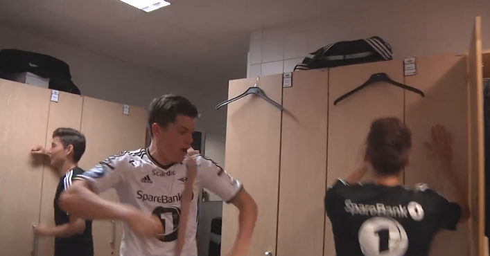 Rosenborg, 10 victorii consecutive: au castigat derby-ul cu 2-0, golgheterul nu se mai opreste din marcat! VIDEO: Nebunie ca in filmele de groaza in vestiar dupa meci_2