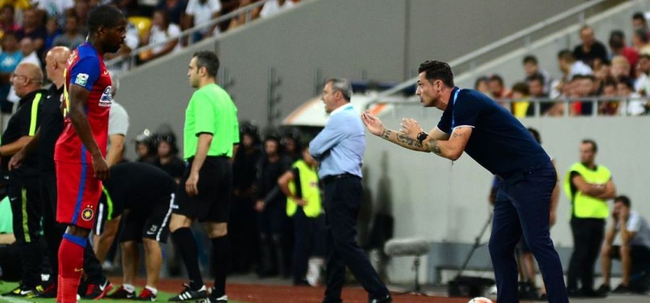 FRF l-a interzis pe Mirel Radoi: antrenorul va avea dreptul sa stea pe banca, dar nu mai poate da indicatii_1