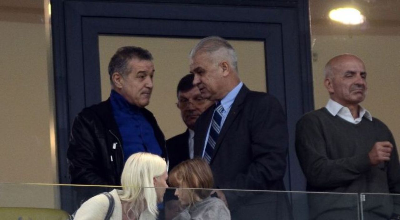 Becali, dupa ce a stat doua ore in sedinta cu Radoi: