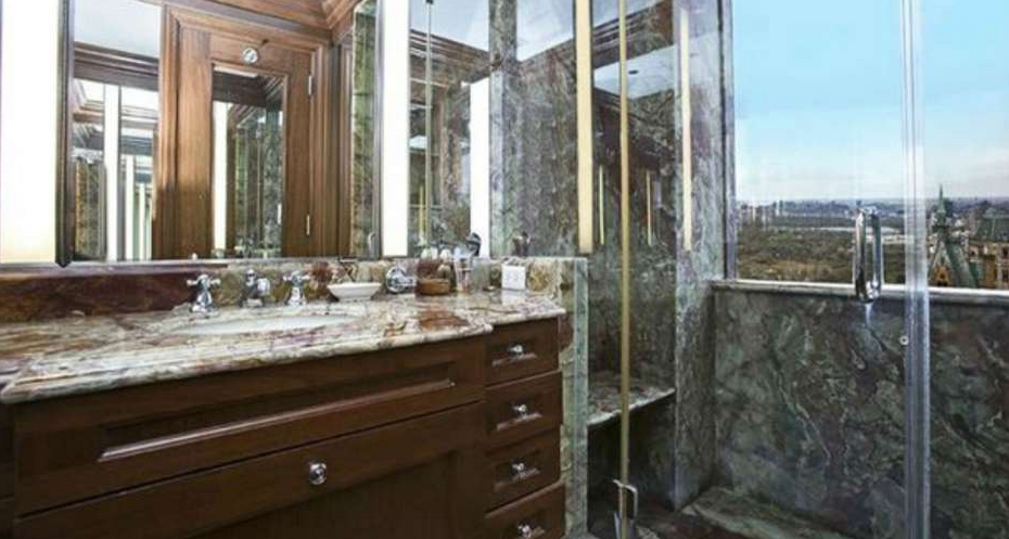 SUPERFOTO | Cum arata apartamentul de 16 milioane $ pe care Ronaldo si l-a cumparat la New York. Locuinta a apartinut unui miliardar controversat_8