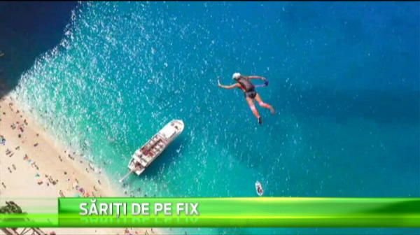 Imagini SENZATIONALE din vacanta! Turistii din Grecia au avut o surpriza uriasa pe plaja. Ce s-a intamplat