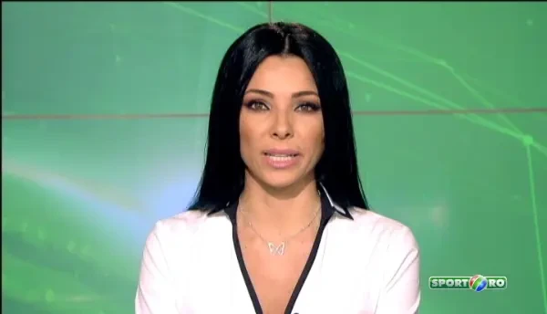 Ultrasii stelisti au abandonat echipa lui Radoi, dar fac spectacol la rugby! Superatmosfera la derby-ul cu Dinamo, incheiat cu victoria alb-rosiilor