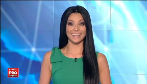 E dus cu...CADA :) Un englez a pus un motor de 120 de cai putere pe o cada de baie si face senzatie pe circuit: VIDEO