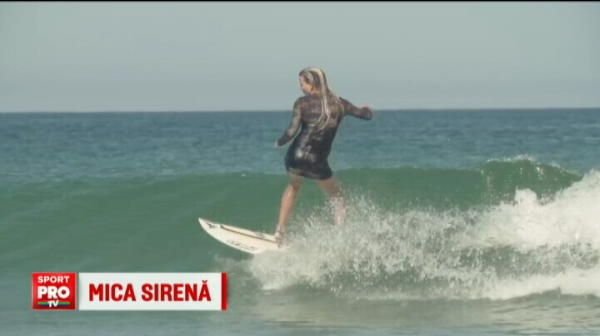 Cum arata pe placa de surf o fata pe tocuri, abia iesita din club? Imagini SENZATIONALE