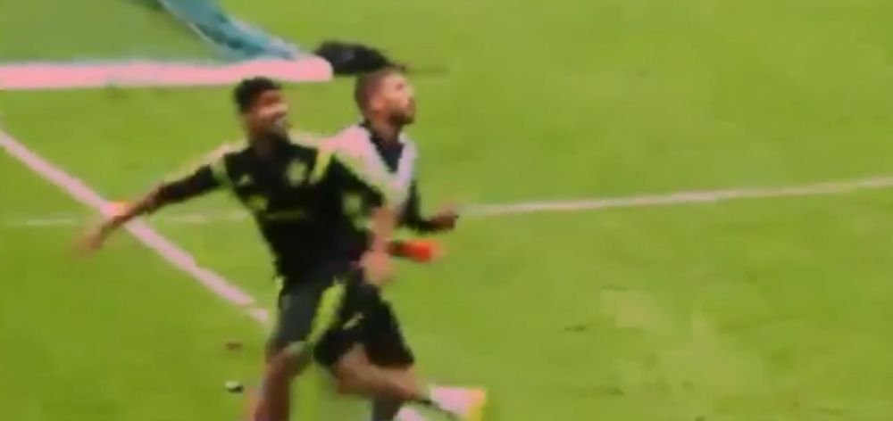 Nu se poate asa ceva! Ce i-a facut Sergio Ramos lui Diego Costa la antrenamentul Spaniei! VIDEO