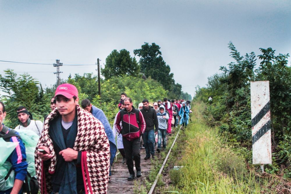 Lumea fotbalului, unita in fata valului de refugiati | Cum se implica bogatii sportului in criza care a surprins Europa total nepregatita: Real anunta donatii, Messi lanseaza si el un mesaj_3