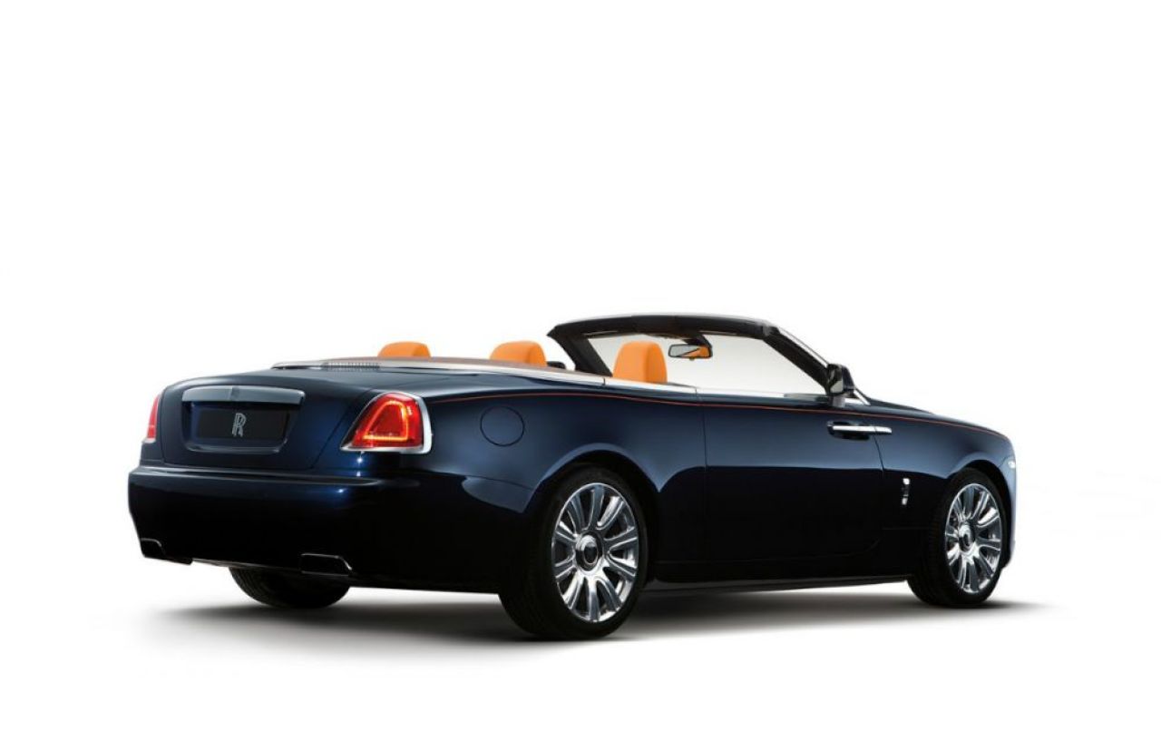 Rolls Royce a lansat cea mai LUXOASA decapotabila din lume! Vezi cum arata Dawn, modelul pregatit pentru tinerii miliardari! FOTO_3