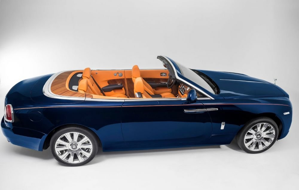 Rolls Royce a lansat cea mai LUXOASA decapotabila din lume! Vezi cum arata Dawn, modelul pregatit pentru tinerii miliardari! FOTO_16