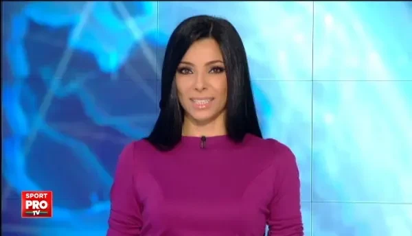 E incredibil ce face acest barbat dupa ce sare din avion! NIMENI n-ar mai avea curajul sa incerce asa ceva