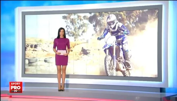 Au filmat un clip SENZATIONAL in cimitirul de fiare vechi. Ce au reusit acesti doi piloti pe motociclete