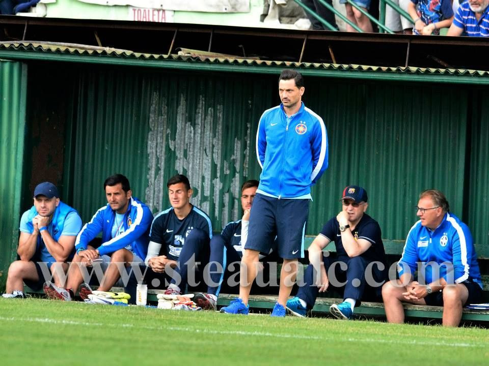 Ce se intampla la Steaua, dupa despartirea de Pedrazzini. Secunzii lui Radoi s-au conformat: Chiar am dorit sa ni se diminueze salariile