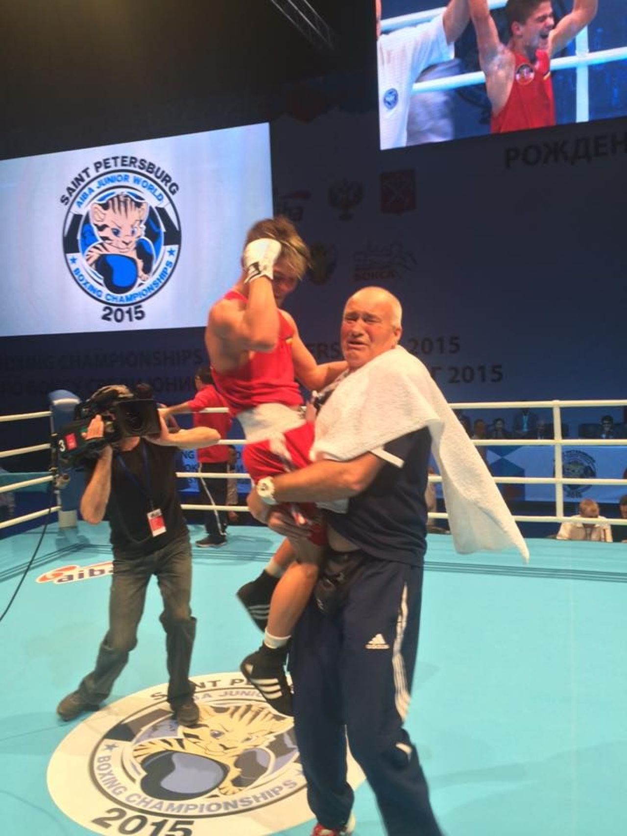 Un roman a cucerit lumea astazi! Cosmin Girleanu a iesit campion mondial de box dupa ce l-a invins pe reprezentatul SUA_6