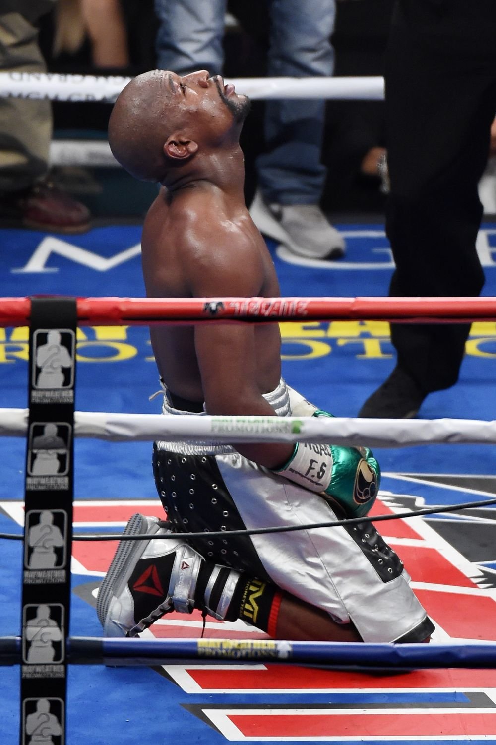 That's all, folks | Floyd Mayweather spune 