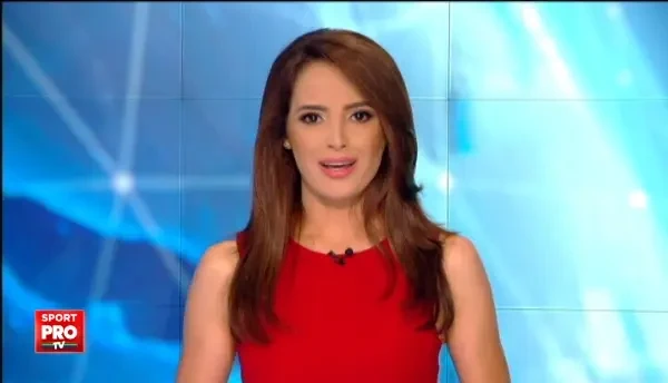 FABULOS! La 40 de ani are 4 copii si lucraza ca pompier, dar ARATA ASA! Cea mai periculoasa mamica din lume! VIDEO