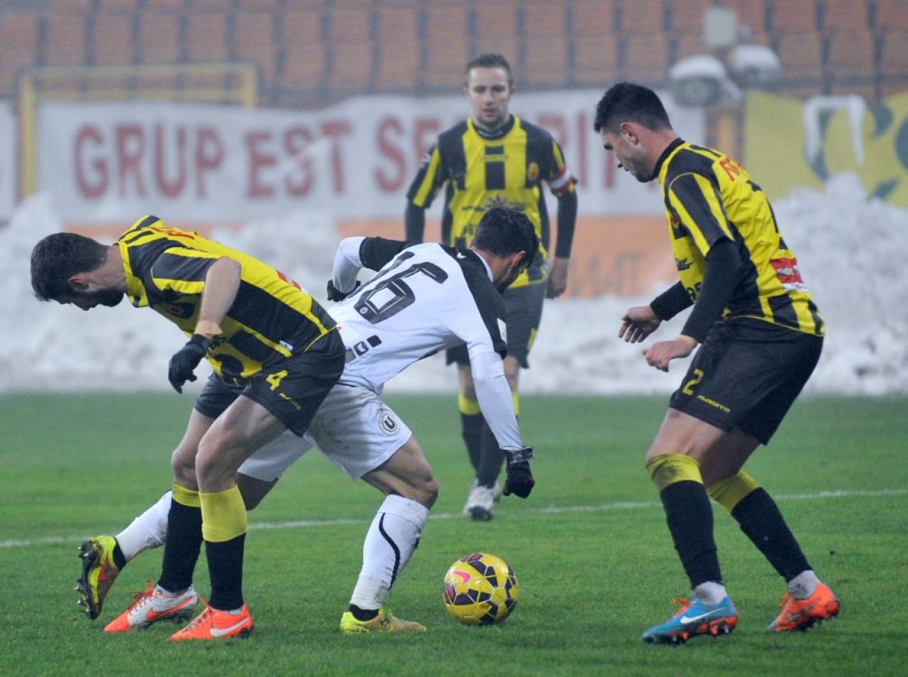 In primavara juca in Liga I, acum merge la munca in Anglia. Situatie teribila pentru un fotbalist de doar 23 de ani: