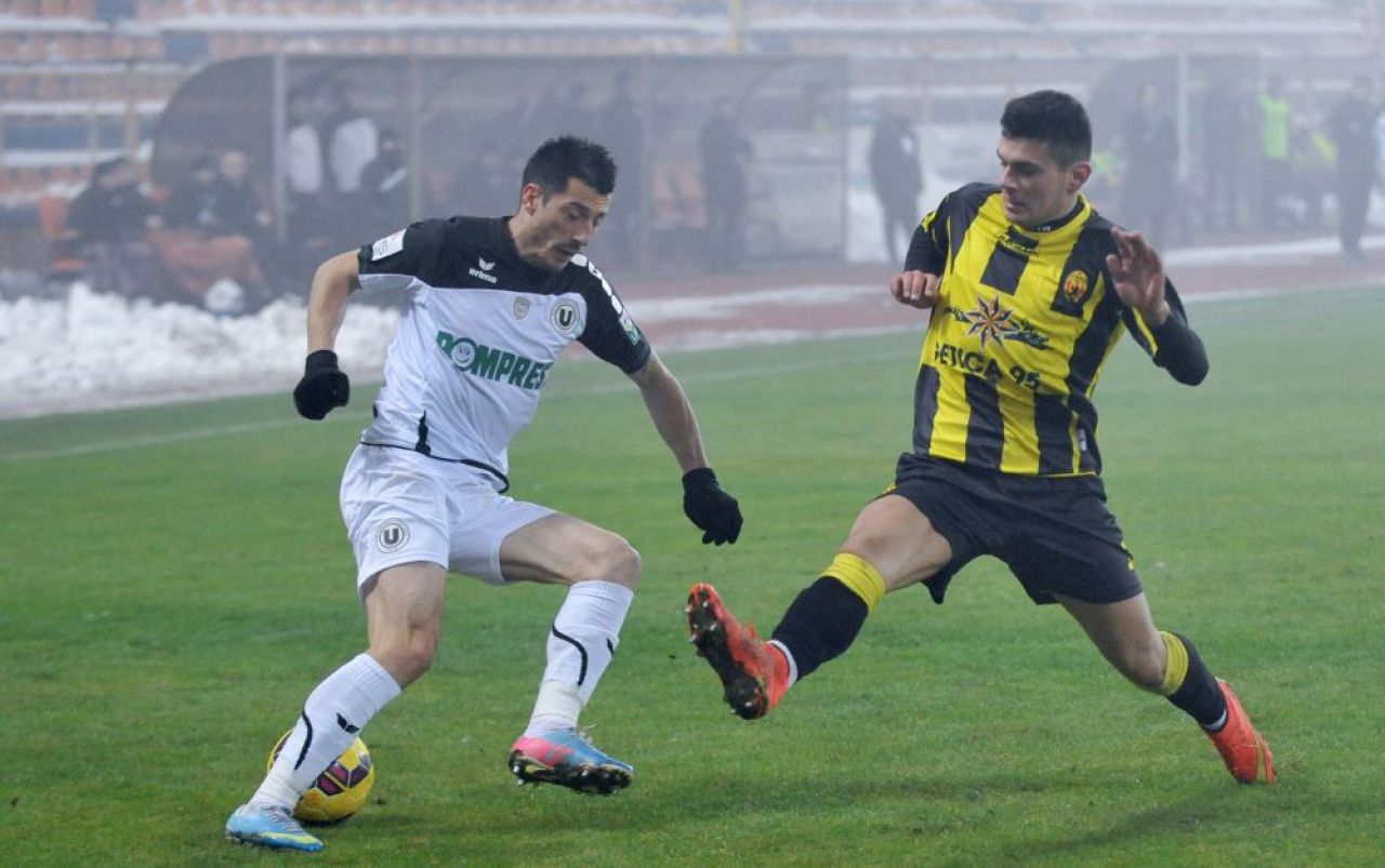 In primavara juca in Liga I, acum merge la munca in Anglia. Situatie teribila pentru un fotbalist de doar 23 de ani: