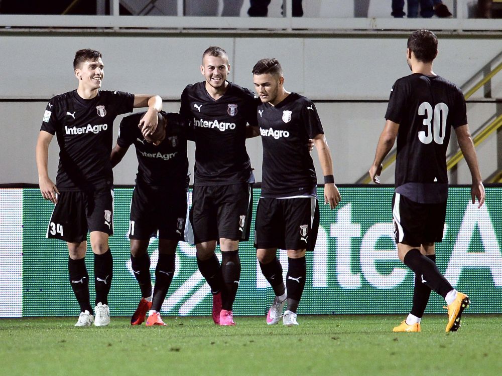 Un nou cod rosu de cutremur in Liga 1. Astra e pe cale sa se dizolve, jucatorii care in vara l-au refuzat pe Becali vor sa-si depuna memorii_3