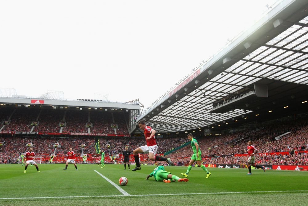Weekendul recordurilor NEBUNE din fotbal: Cum a ajuns Viitorul lui Hagi langa Manchester United, Fiorentina si Alexis Sanchez_3