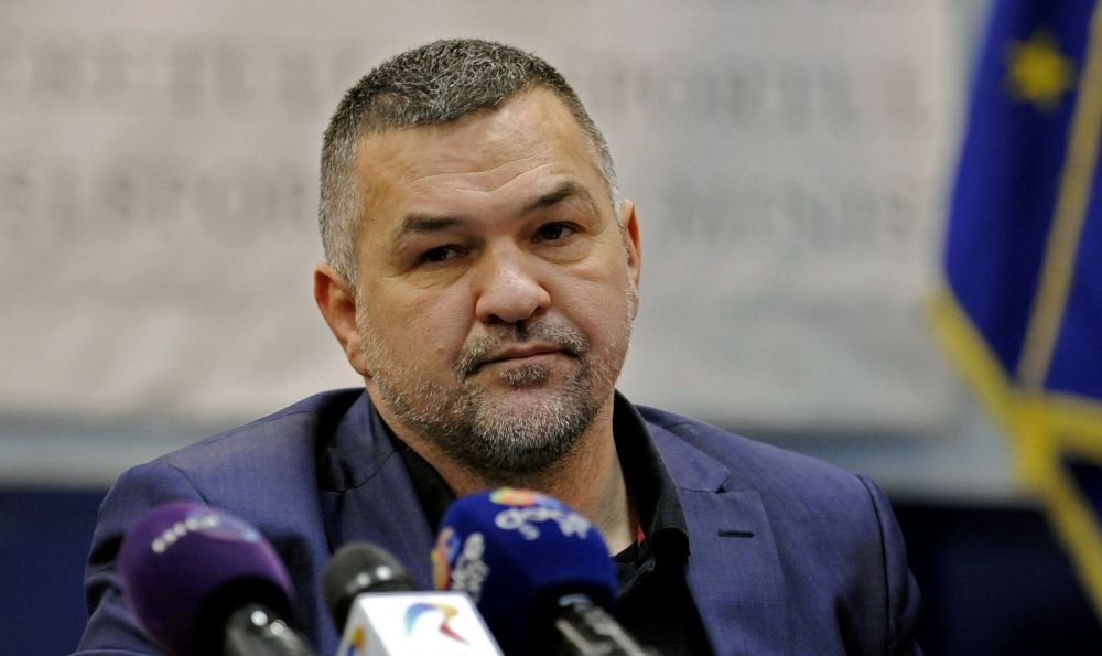 Unul dintre cei mai mari antrenori de box din Romania ii cere DEMISIA lui Doroftei din fruntea Federatiei 