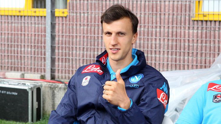 Gestul lui Vlad Chiriches dupa moartea fostului fotbalist Florin Ganea. Fundasul lui Napoli va sustine financiar scoala de fotbal creata de Ganea la Bacau