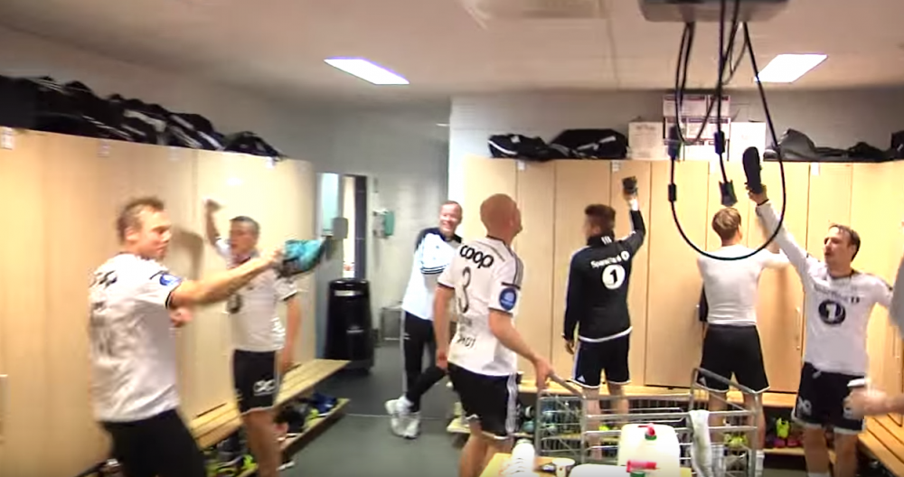 Au eliminat Steaua din Liga, acum sunt aproape campioni. Jucatorii lui Rosenborg fac din nou senzatie cu RITUALUL din vestiar: VIDEO_7