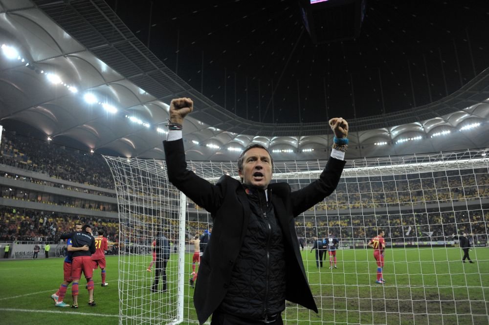 LEGAL FARA EGAL :) Interzis de judecatori in fotbal, cum a ajuns deja MM Stoica sa conduca Steaua din puscarie