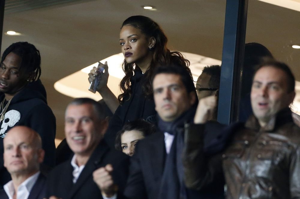 Ibrahimovic a devenit cel mai bun marcator din istoria lui PSG in 3 ani! Rihanna a venit sa-l aplaude! VIDEO_2