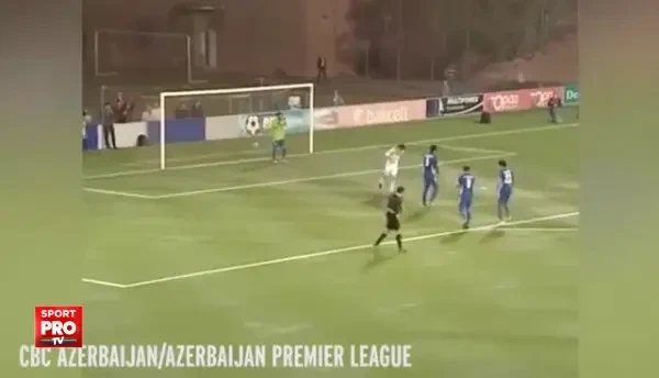 Gest FARA PRECEDENT de sportivitate! Ce a facut un jucator care a primit penalty nemeritat din partea arbitrului! VIDEO