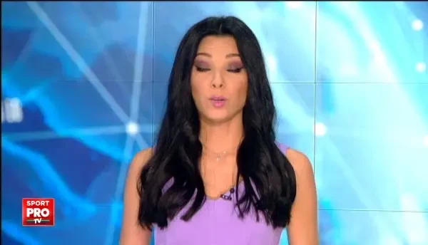 Pentru prima data in istorie, se vor vinde bilete si noaptea pentru nationala ! 10 mii de romani vor intra gratis la meci. Inclusiv Marica. Si el si-a luat bilet virtual