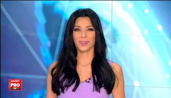 Momente SENZATIONALE cu Balint si fanii nationalei! Le-a dat mingi si a facut SUPERPOZE in Oltenita. :) VIDEO