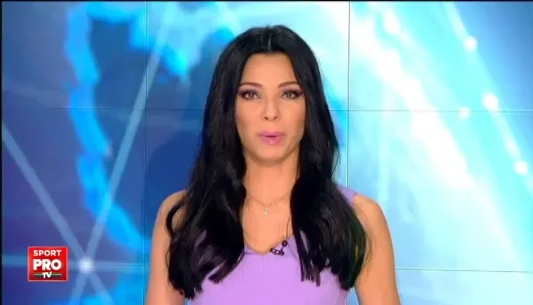 Scene SOCANTE cu masina unui milionar! Bolidul de 200 000 de dolari i-a luat foc pe autostrada. VIDEO