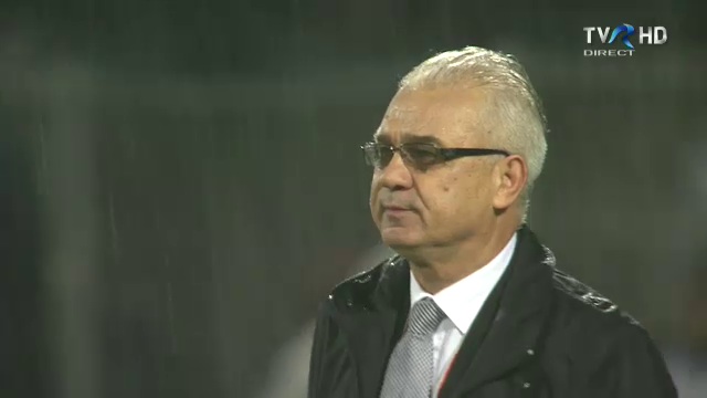 Imaginile asteptate de 7 ani! Romania merge la EURO 2016! Jucatorii au facut HORA BUCURIEI pe teren! FOTO_5