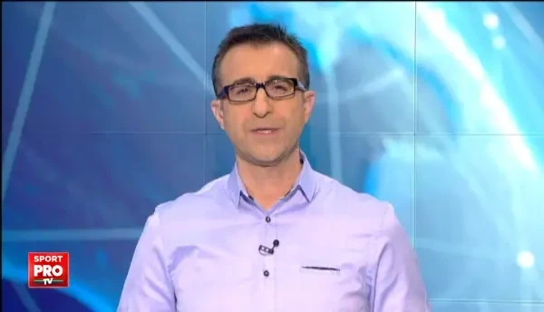 Exista o blonda pe care n-o atrag masinile luxoase. Ea prefera ... bicicleta. Face minuni chiar si pe o roata.