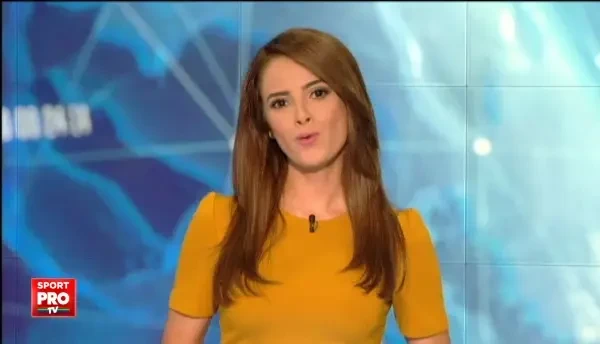 VIDEO SENZATIONAL! Unde a nimerit Balint in timp ce impartea mingi fanilor nationalei :))