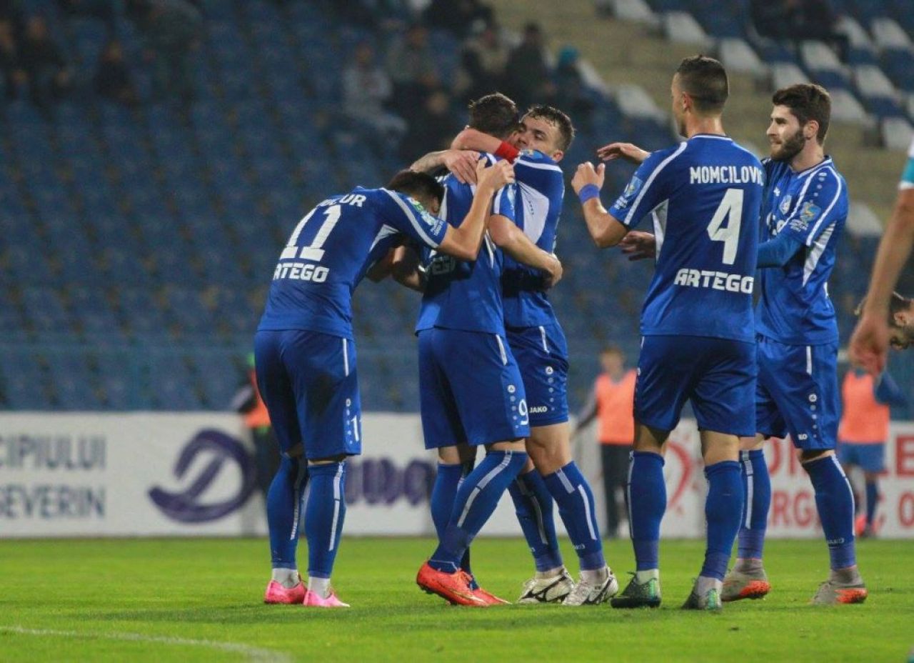 Un mijlocas, lider in topul golgheterilor Ligii I, dupa ce anul trecut fundasul Mitrea a fost aproape de acest titlu. Steaua are abia al cincilea marcator, Dinamo pe al saselea_1