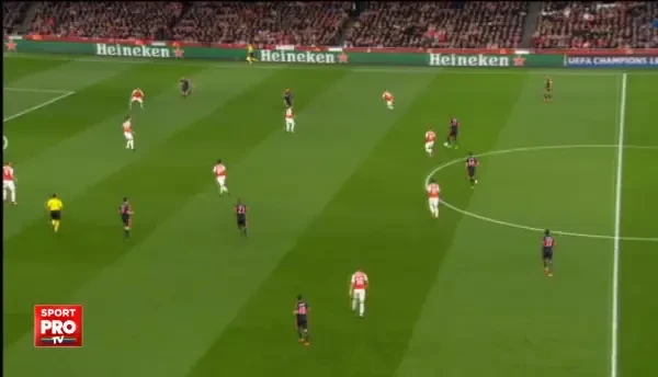Moment superb pe Emirates! Fanii lui Bayern au venit cu 5 minute mai tarziu pe stadion, suporterii englezi i-au aplaudat in picioare