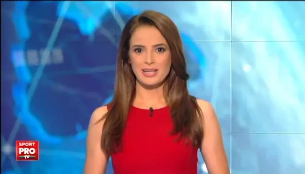 E UNIC ce poate sa faca aceasta masinarie!! Merge si pe apa, si pe asfalt. Cum a fost creata!