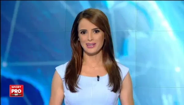 VIDEO Sa fiti 11 de Mihai Viteazu pe teren! Oltenii au petrecut inainte de meciul cu Dinamo! Cine le-a cantat celor de la CSU